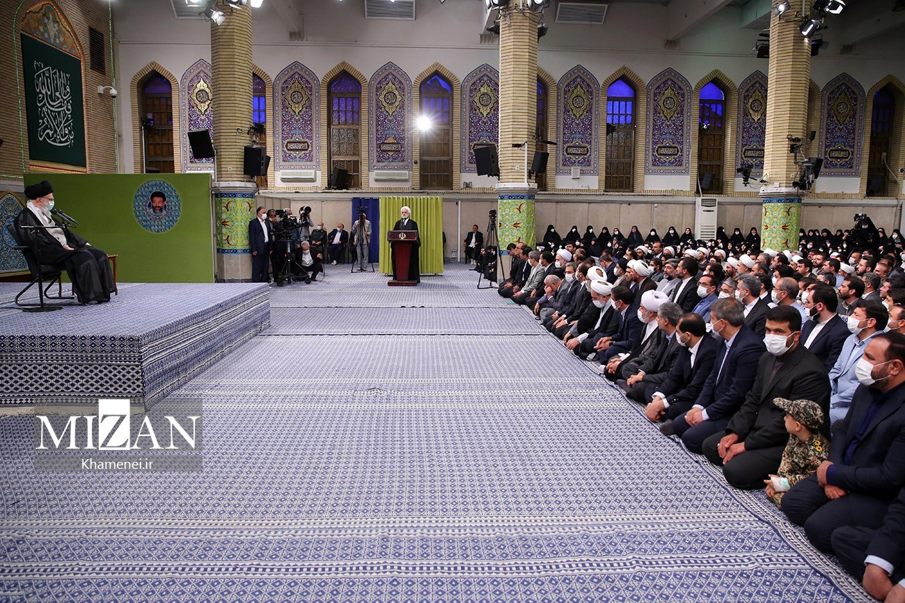 رهبر معظم انقلاب: قوه قضاییه یکی از ستون‌های اصلی نظام اسلامی است/ سند تحول قوه‌ قضاییه باید به سمت عملیاتی شدن پیش برود