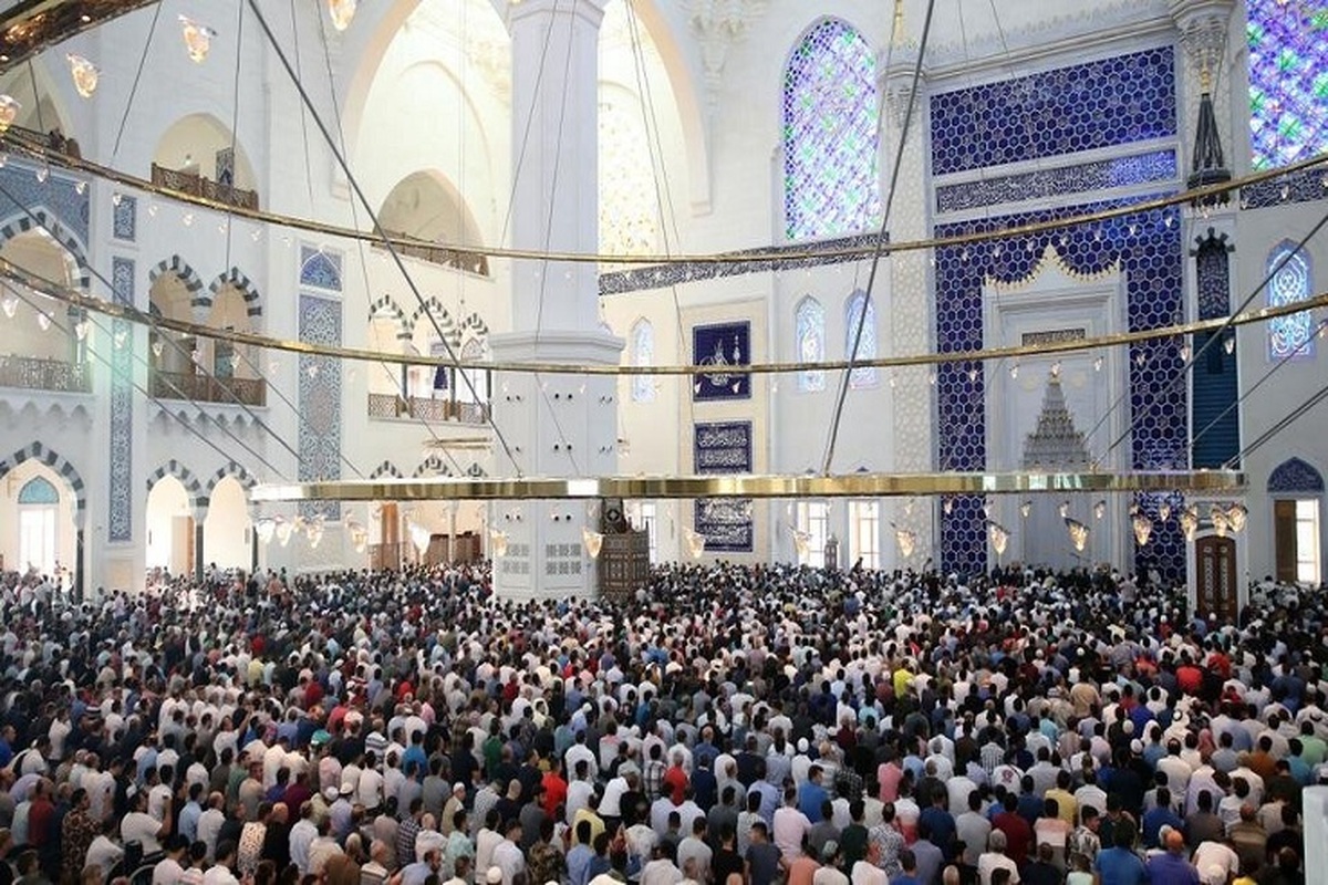 برگزاری نماز عید سعید قربان در کشورهای مختلف جهان