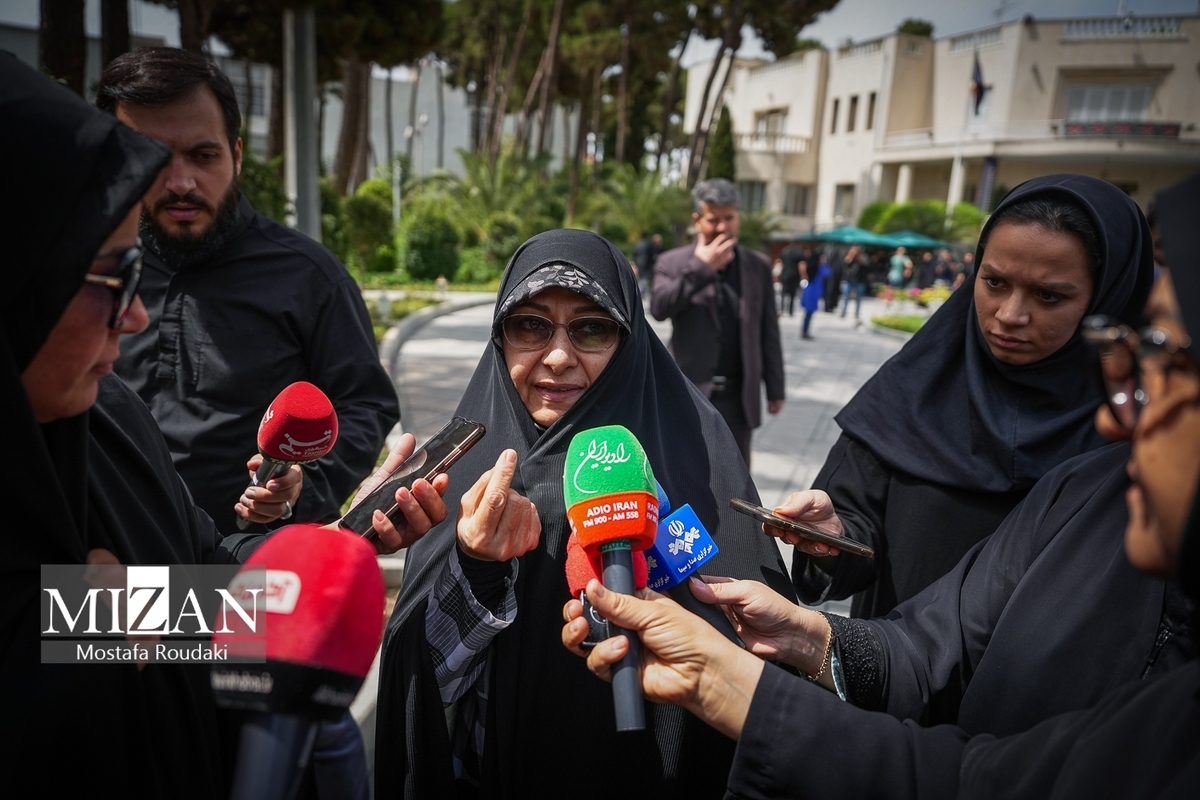 خزعلی: دولت موافق راه‌اندازی وزارت زنان نیست