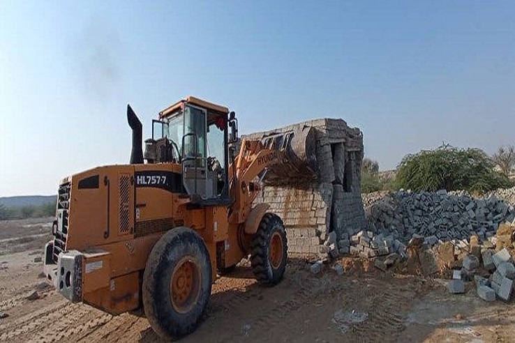 ۶۰ هزار مترمربع از اراضی ملی شهرستان بستک رفع تصرف شدند ۶۰ هزار مترمربع از اراضی ملی شهرستان بستک رفع تصرف شدند