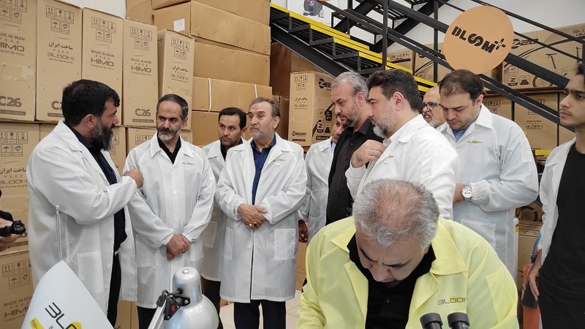 معاون حقوقی رئیس جمهور: پای کار توسعه اقتصاد دیجیتال ایستاده‌ایم