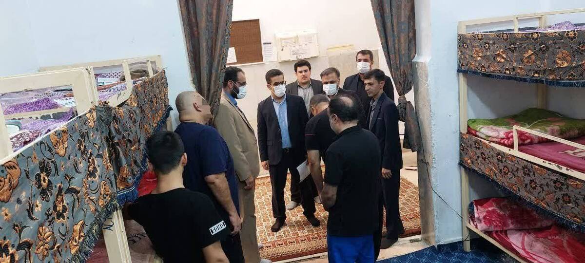 معاون قضایی رئیس کل دادگستری هرمزگان به مشکلات ۶۶ نفر از متهمان در بازداشتگاه قشم رسیدگی کرد