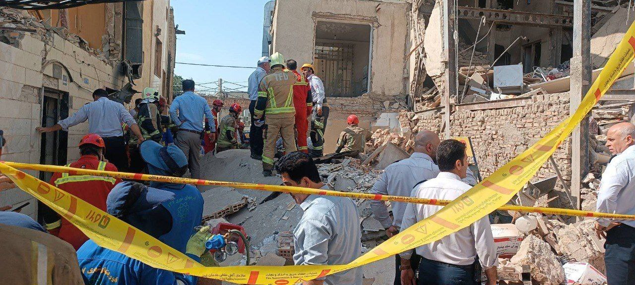 انفجار ساختمان ۳ طبقه در محله جوانمرد قصاب/نشت گاز علت انفجار این حادثه