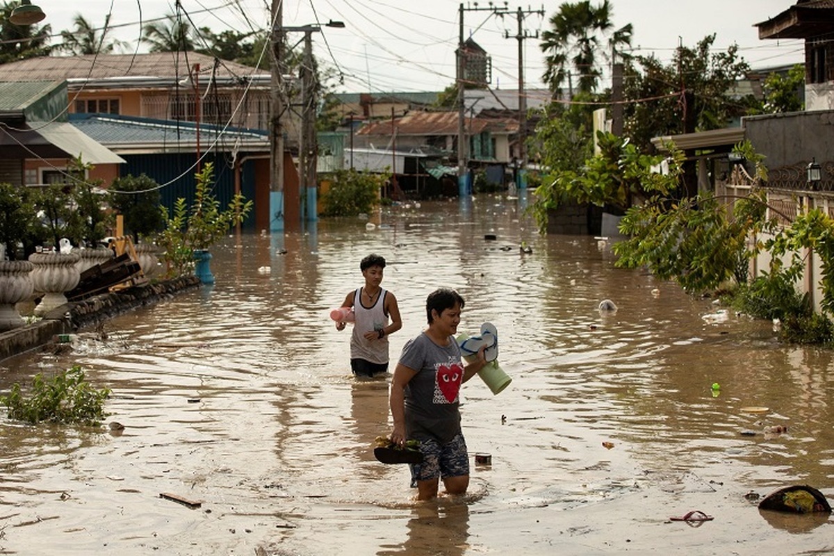 ۳۰ کشته و ده‌ها زخمی بر اثر طوفان دوکسوری در فیلیپین