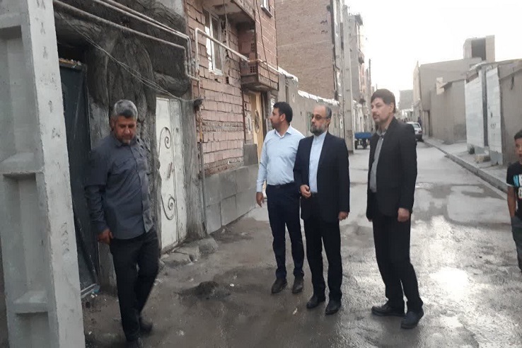 ورود میدانی دادستان اردبیل در خصوص گزارش مردمی/ دستور دادستان اردبیل برای پاکسازی یک منطقه از لوث وجود فروشندگاه موادمخدر ورود میدانی دادستان اردبیل در خصوص گزارش مردمی/ دستور دادستان اردبیل برای پاکسازی یک منطقه از لوث وجود فروشندگاه موادمخدر