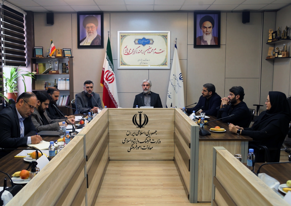 سی‌وچهارمین نمایشگاه بین‌المللی کتاب تهران آسیب‌شناسی شد/ تداوم فعالیت مرکز پاسخگویی