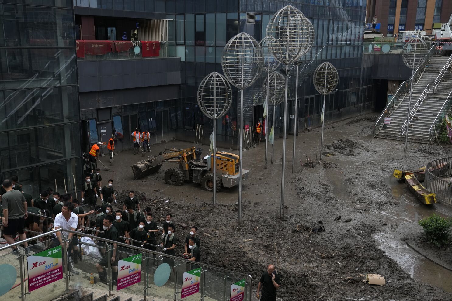 ۳۳ کشته و ده‌ها مفقودی بر اثر سیل و طوفان در چین