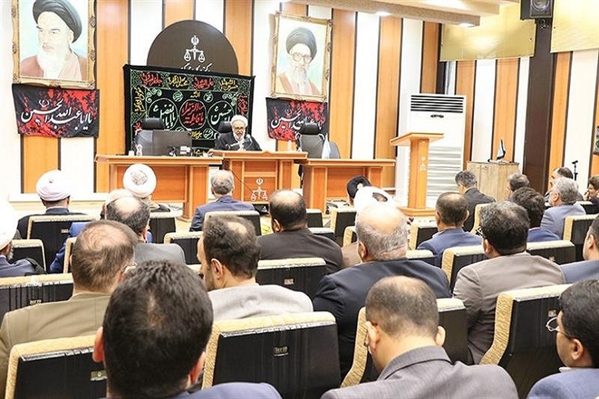 رئیس کل دادگستری گیلان از دادگاه‌های عمومی و انقلاب شهرستان رشت بازدید کرد