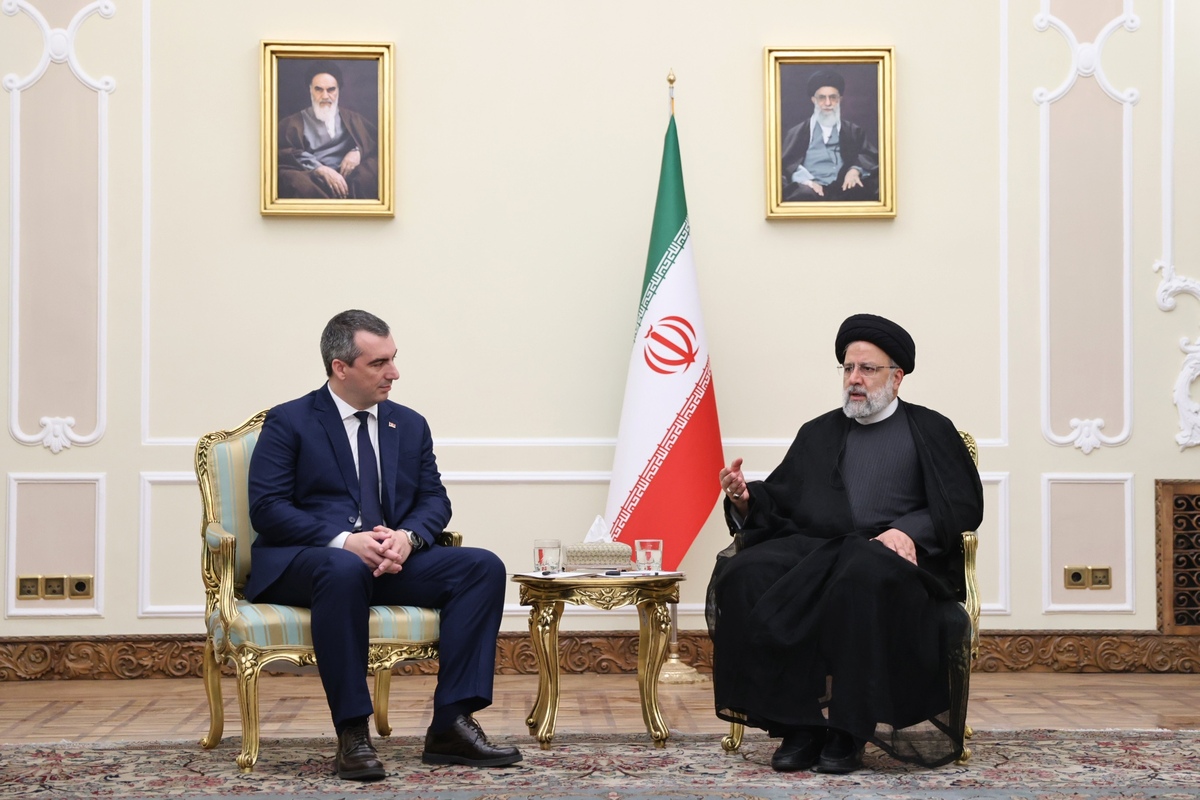 آیت الله رئیسی: روابط ایران و صربستان به‌ویژه در زمینه اقتصادی و تجاری نیازمند ارتقا است/ تاکید بر حمایت کشورمان از صلح، ثبات و آرامش در منطقه بالکان
