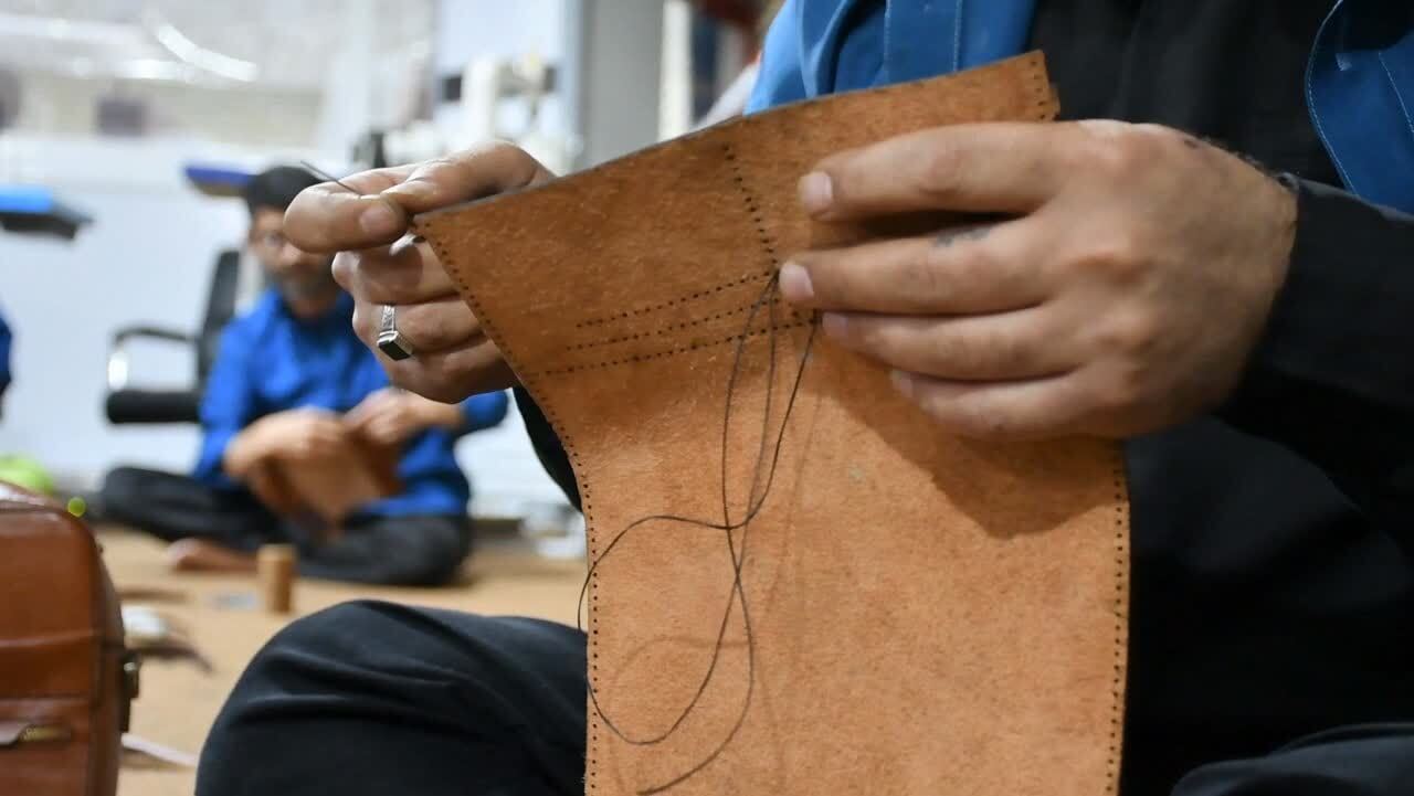 کارگاه‌های اشتغال زندان بندر ماهشهر، فرصتی برای بازپروری مجرمین