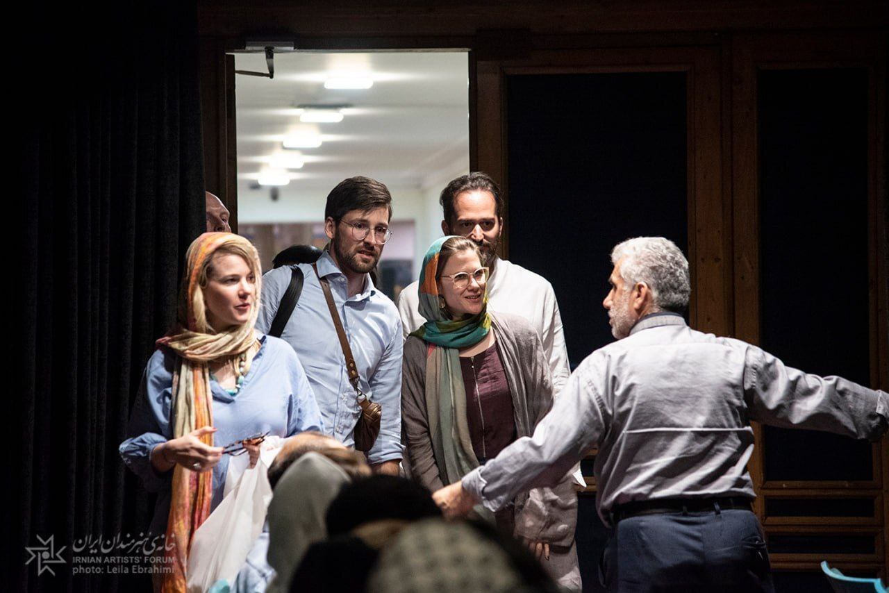 روز‌های آخر «کرگدن خوانی» در خانه هنرمندان ایران