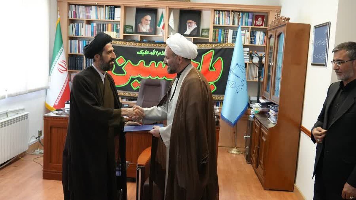 رئیس کل دادگستری استان کردستان از مدیران نمونه دستگاه قضایی استان تقدیر کرد