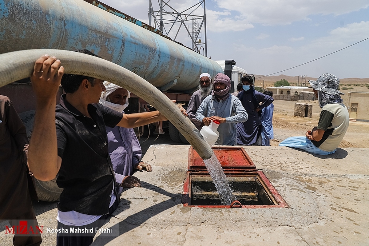 رئیس حوزه قضایی فهرج دستور رفع مشکل آب آشامیدنی بخش نگین کویر استان کرمان را صادر کرد