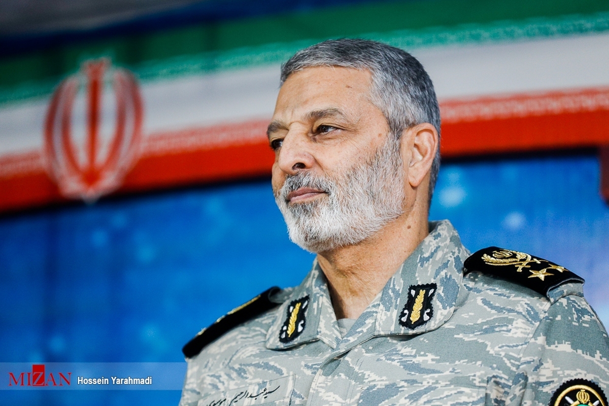 فرمانده کل ارتش سالروز بازگشت غرورآفرین آزادگان به میهن اسلامی را تبریک گفت