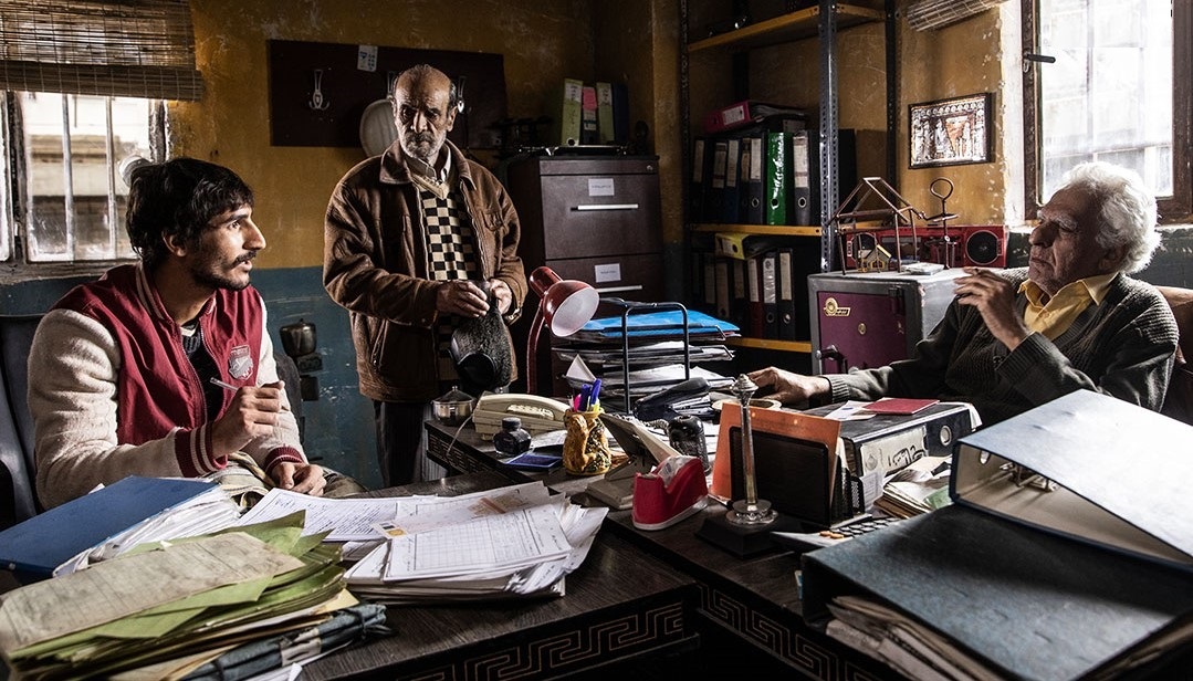 نمایش و نقد