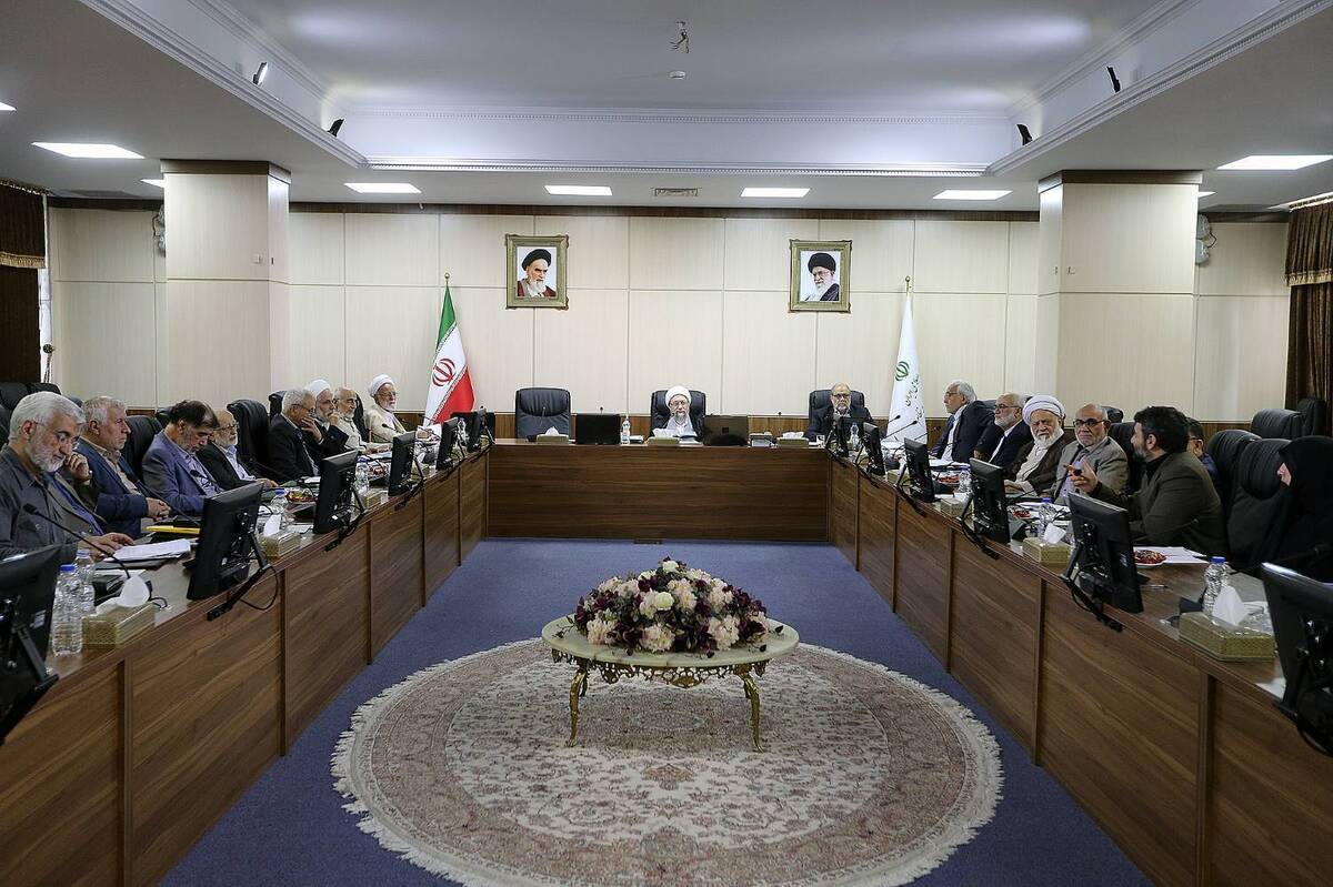 هیئت عالی نظارت مجمع تشخیص مصلحت نظام ایجاد منطقه آزاد تجاری-صنعتی«سرخس»،«دوغارون» و «مازندران» را مغایر سیاست های کلی نظام ندانست