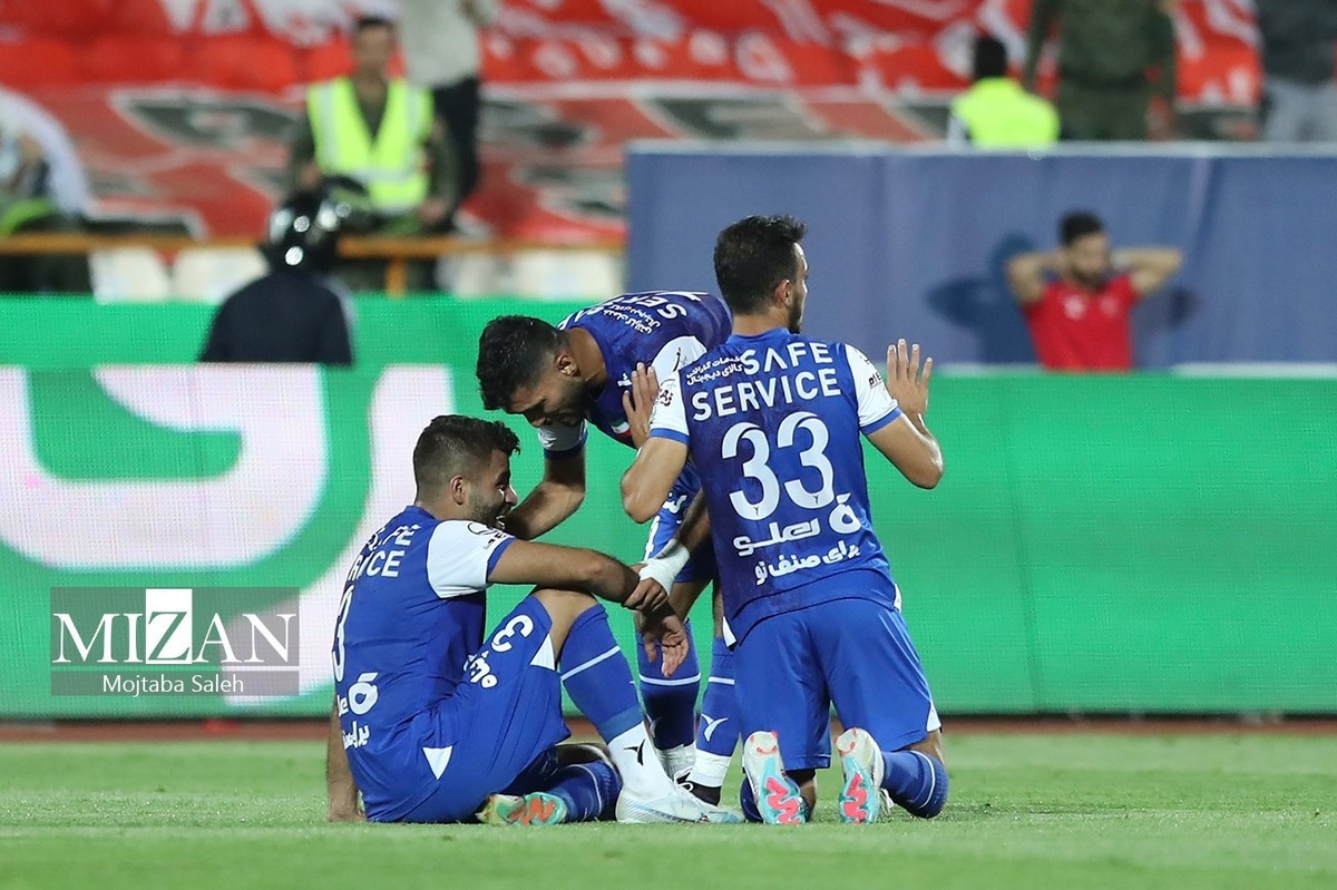 فنونی&zwnj;زاده: همیشه ابتدای هر فصل این شرایط را برای استقلال درست می&zwnj;کنند/ رفتن قایدی تقصیر مجیدی نبود