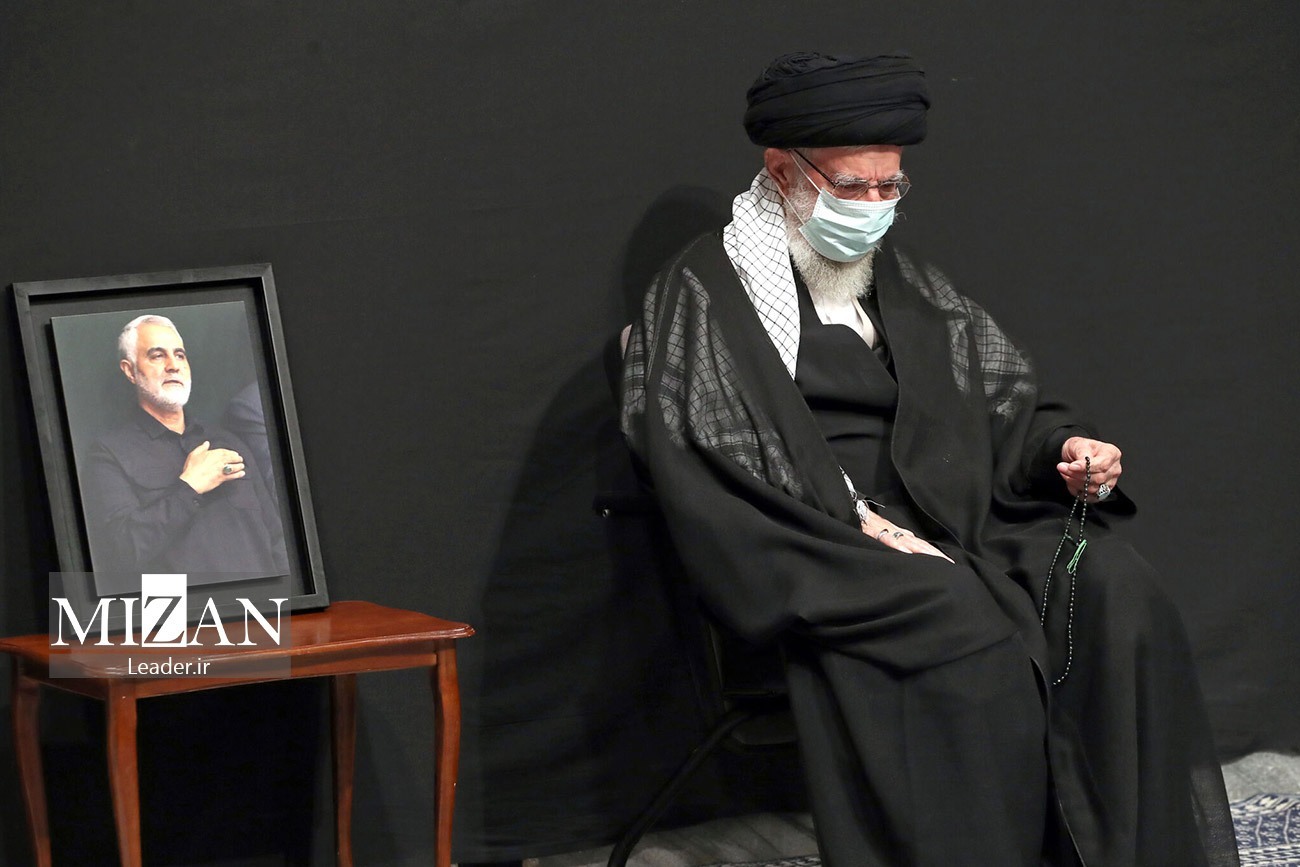 عزاداری شام غریبان و توسل به عقیله بنی‌هاشم (س) با حضور رهبر انقلاب