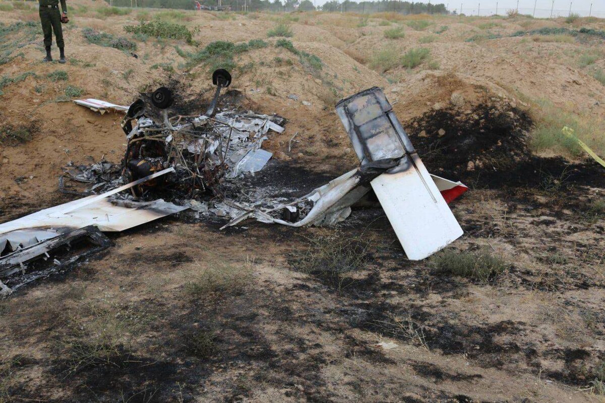 سقوط هواپیمای آموزشی در فرودگاه پیام دو فوتی بر جای گذاشت