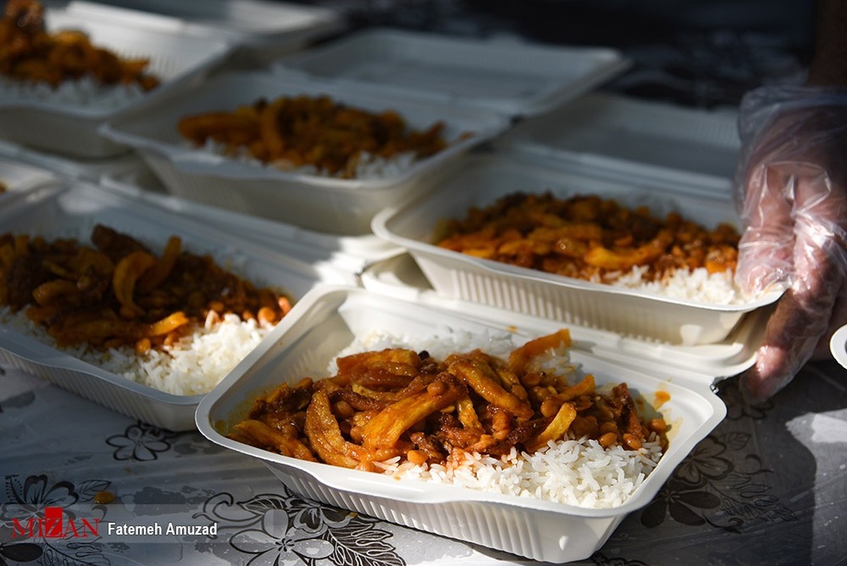 توزیع یک میلیون و ۶۰۰ هزار پرس غذای گرم میان نیازمندان