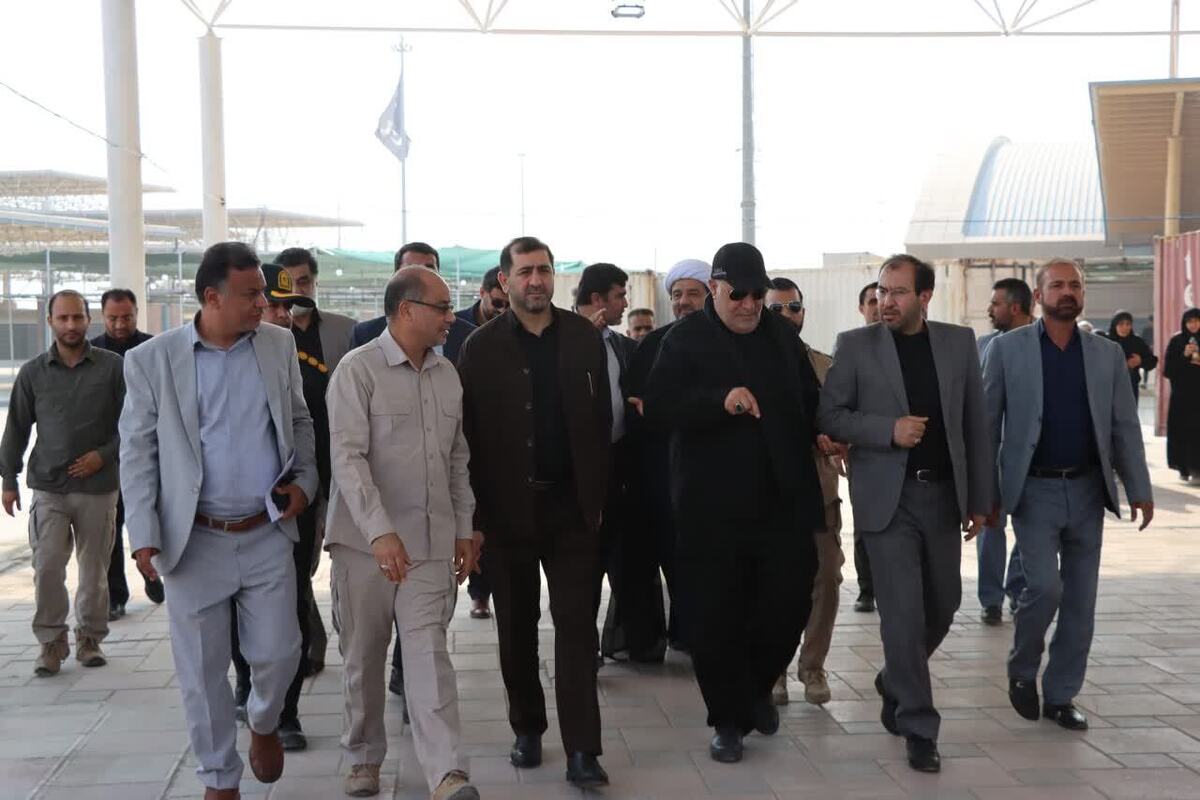 رئیس کل دادگستری خوزستان از پایانه مسافربری مرز شلمچه بازدید کرد/ دهقانی: تسهیل در تردد و زمینه‌سازی برای رفاه زائران مهم‌ترین اولویت است