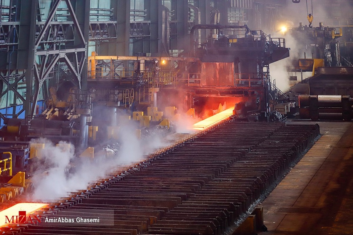 ورود دادگستری استان کرمان به رفع موانع پروژه‌های فولادی بردسیر با ۵ هزار نیروی کار