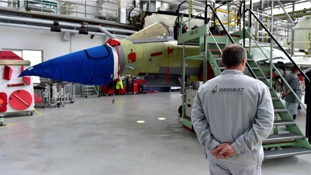 رویکرد پر تناقض فرانسه در فروش تسلیحات