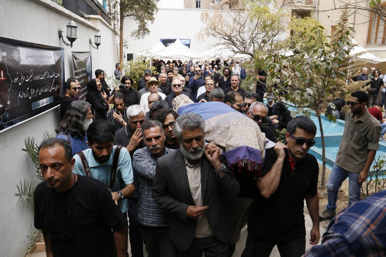 مرتضی پورصمدی در خانه سینما تشییع شد/ شهاب حسینی: حس روزی را دارم که پدرم را از دست دادم