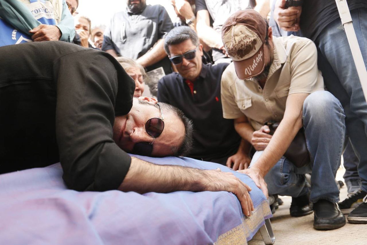 مرتضی پورصمدی در خانه سینما تشییع شد/ شهاب حسینی: حس روزی را دارم که پدرم را از دست دادم