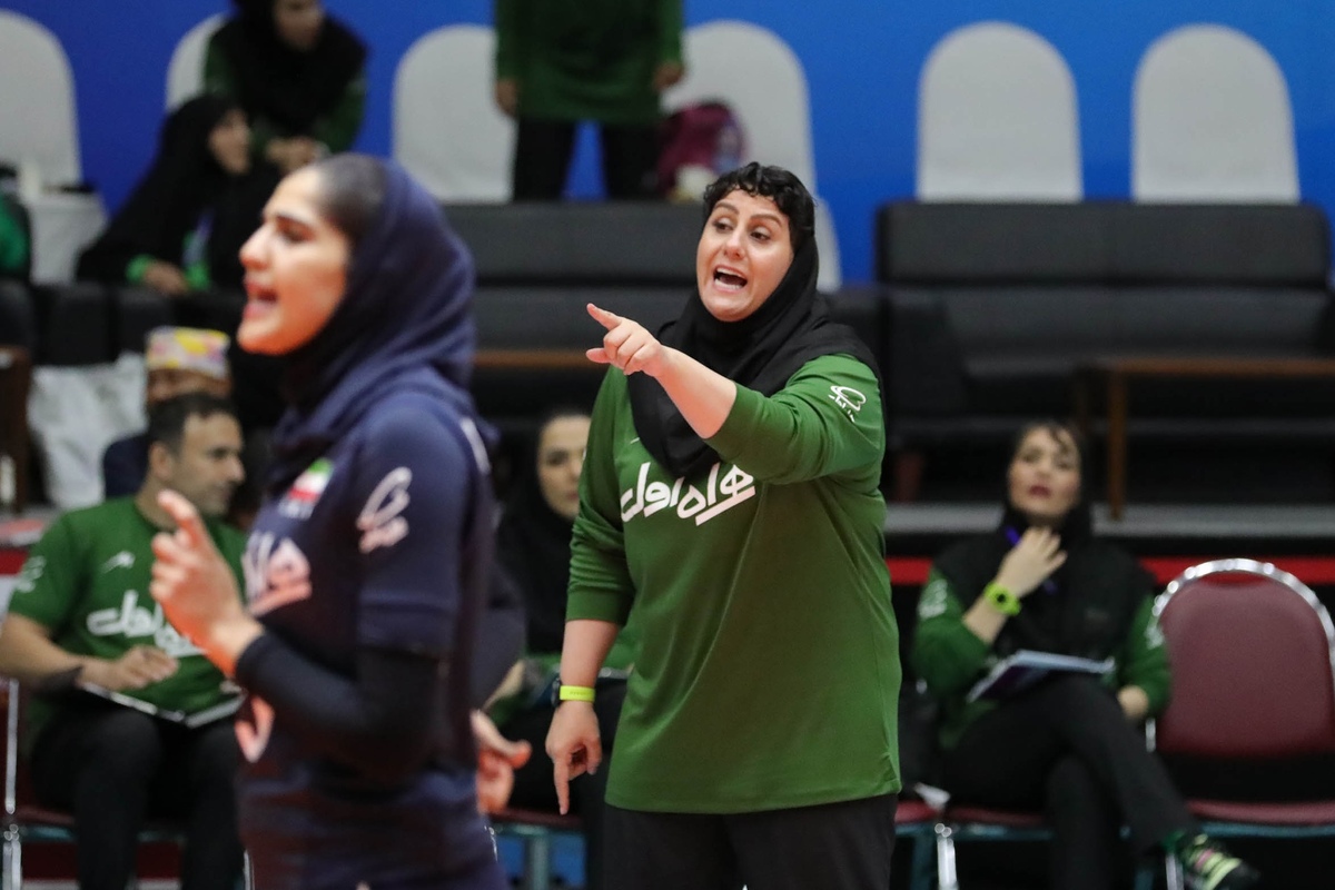 سرمربی تیم ملی والیبال زنان ایران: با پیروزی ثابت می‌کنیم نتیجه هند یک اتفاق بود