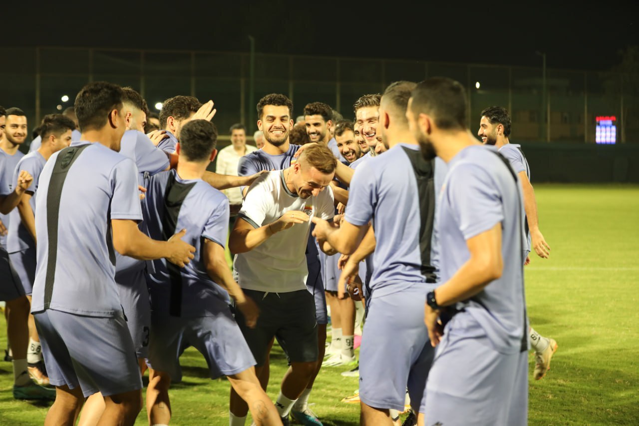 تونل وحشت فولادیها برای مربی اسپانیایی/ اولین تمرین فولاد خوزستان برگزار شد تونل وحشت فولادیها برای مربی اسپانیایی/ اولین تمرین فولاد خوزستان برگزار شد