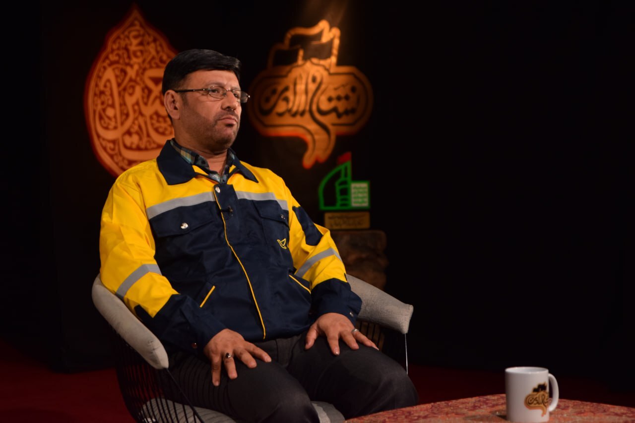 سیامین قسمت «نشان ارادت» با حضور شاعر و مداح معاصر آیینی سیامین قسمت «نشان ارادت» با حضور شاعر و مداح معاصر آیینی