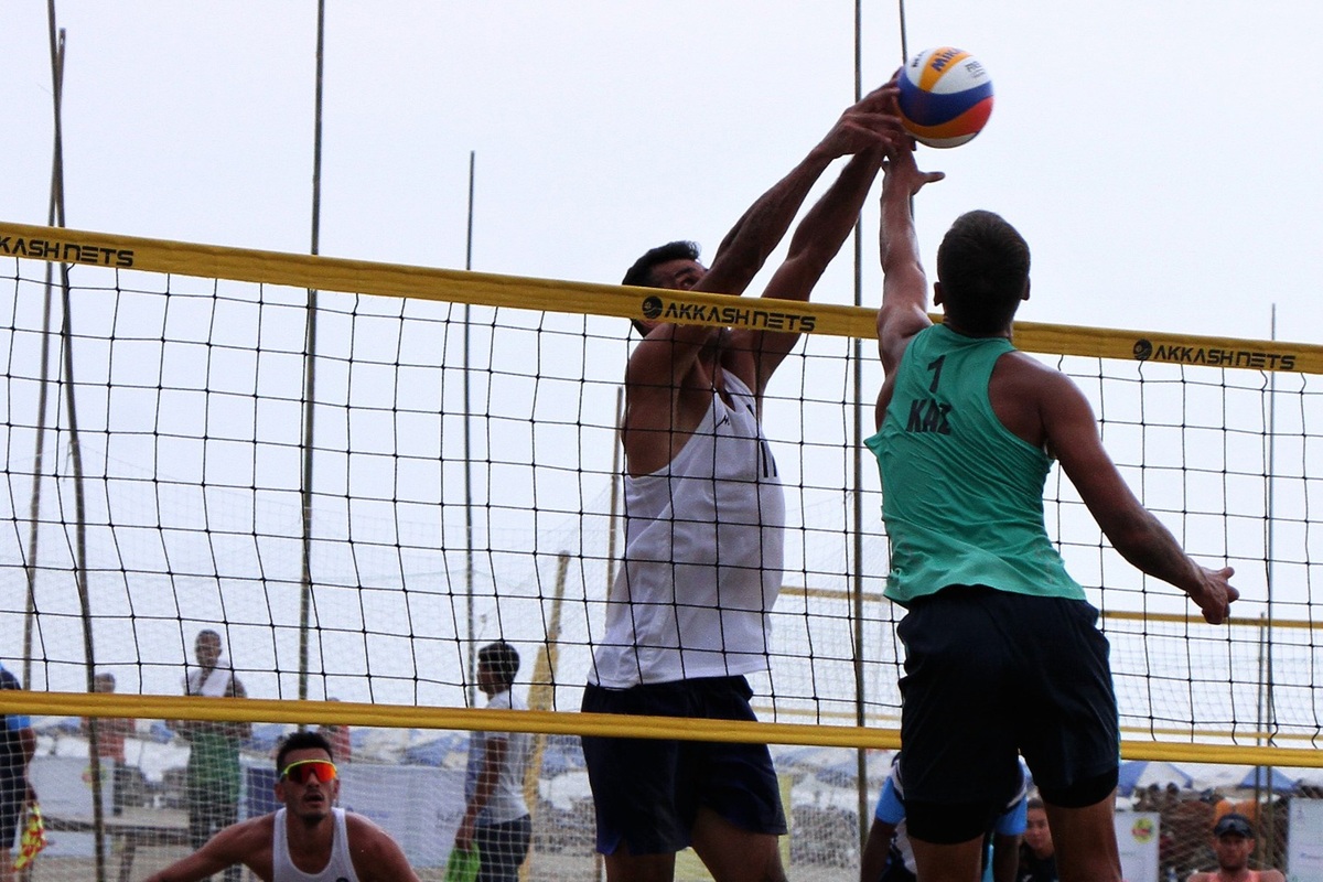 والیبال ساحلی انتخابی المپیک| قهرمانی و صعود هر دو تیم ایران به مرحله نهایی