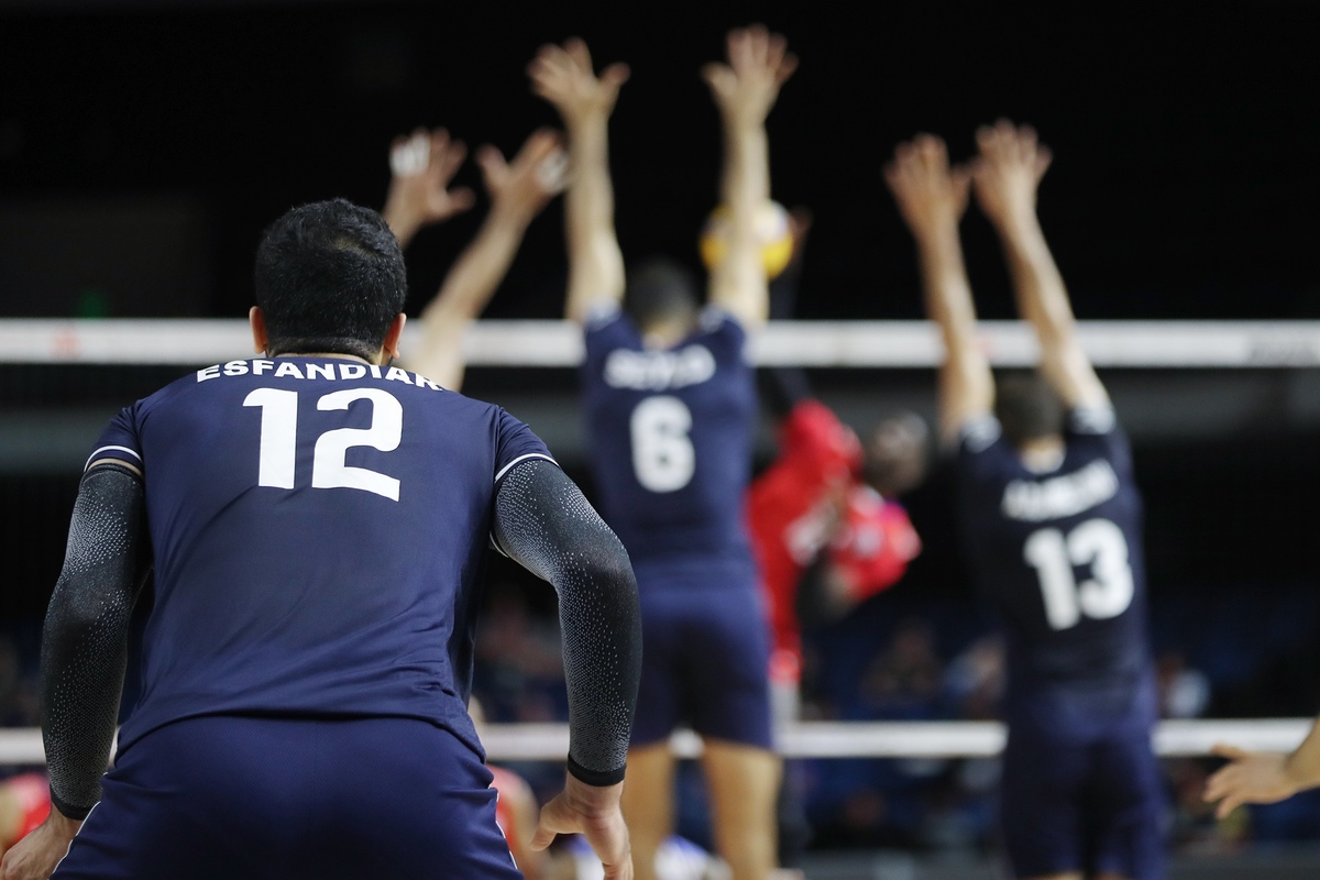 درخواست فدراسیون والیبال برای میزبانی از مسابقات قهرمانی جهان و ۴ تورنمنت بین‌المللی