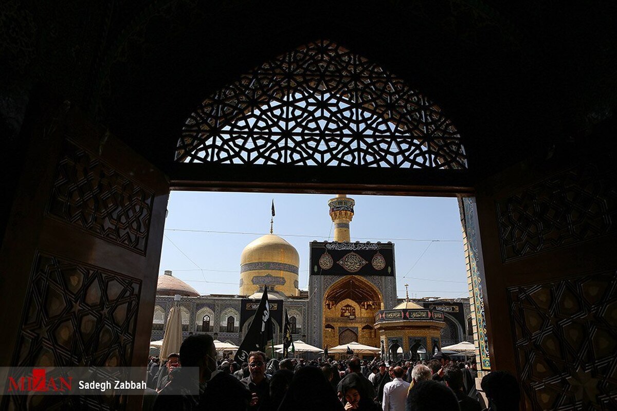 پخش زنده عزاداری‌های حرم رضوی در تلویزیون‌های اینترنتی/ از طریق رضوی‌تی‌وی، تلویبیون، سپهر و لنز زائر امام رضا (ع) شوید