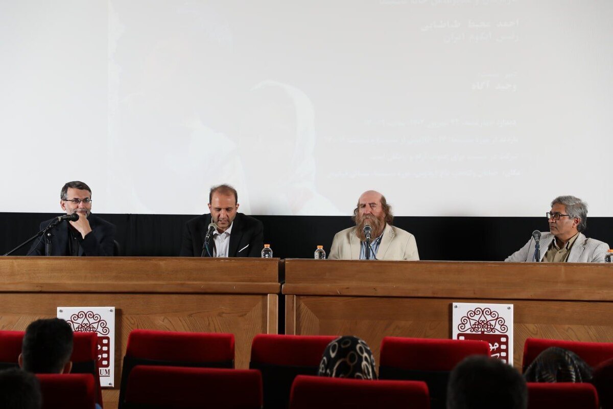 سینما باید به گسترش صلح کمک کند/ سینما باید پیام آور صلح باشد