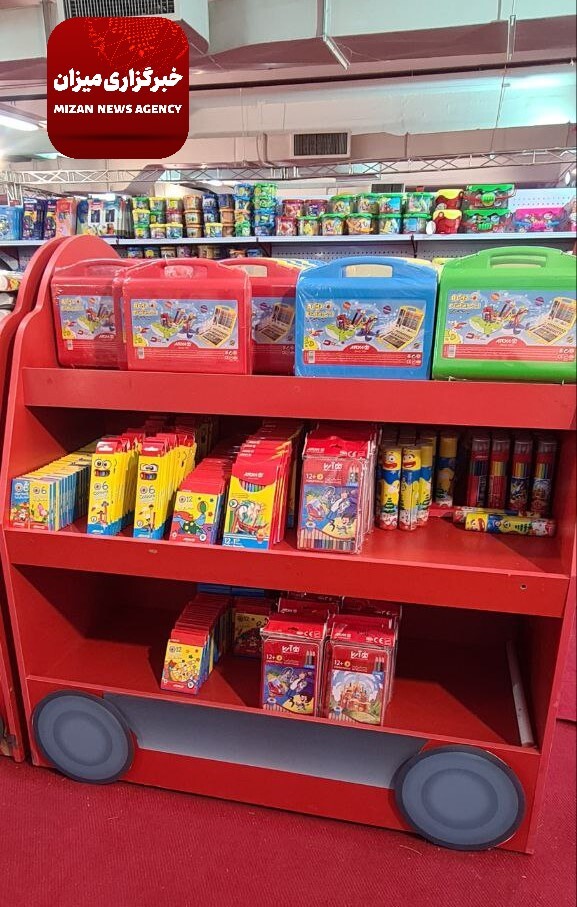 بازار کساد نوشت‌افزار در آستانه آغاز سال تحصیلی/ برای تهیه کیف و بسته‌های تحصیلی چقدر باید هزینه کرد؟