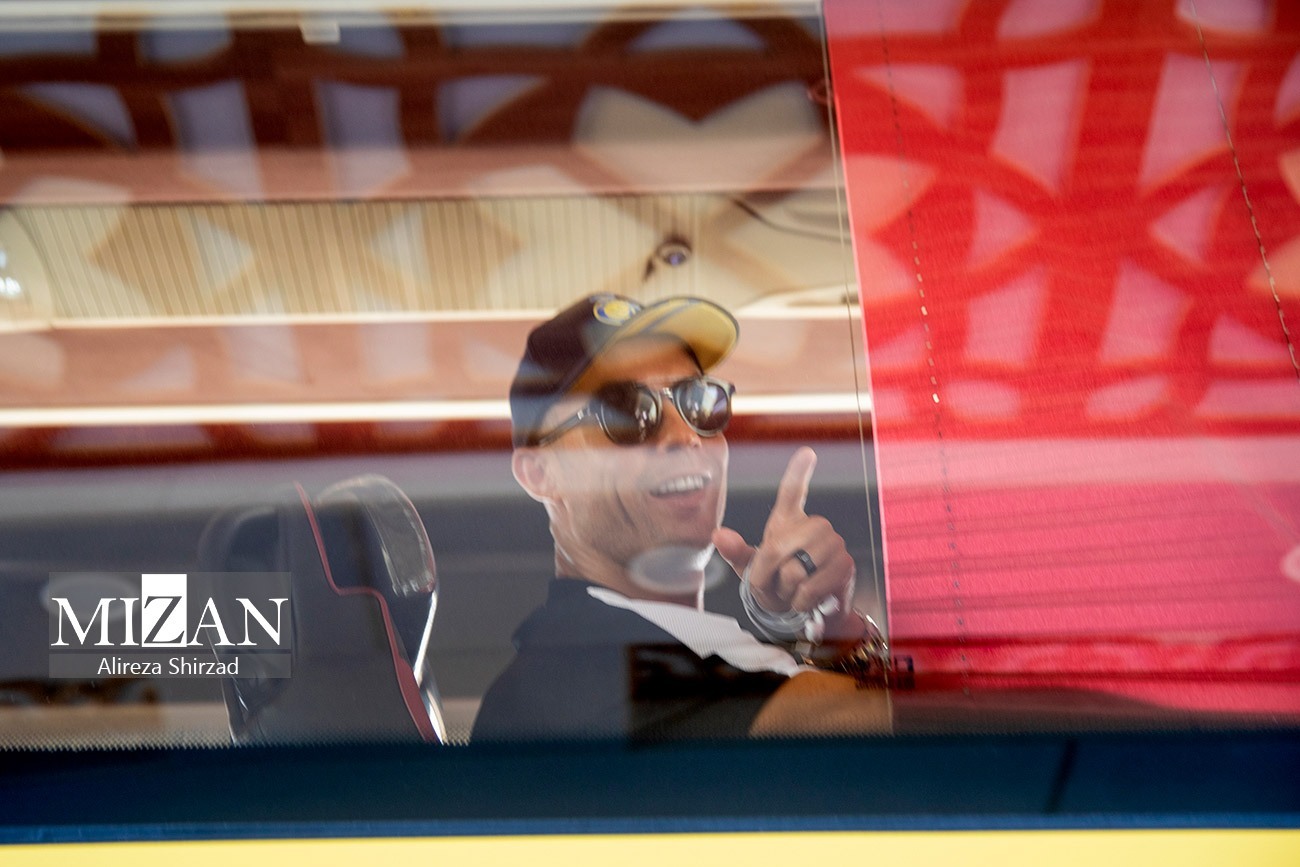 استقبال فوتبالدوستان ایرانی از رونالدو: یک رویداد عادی با تفاسیری غیرعادی استقبال فوتبالدوستان ایرانی از رونالدو: یک رویداد عادی با تفاسیری غیرعادی