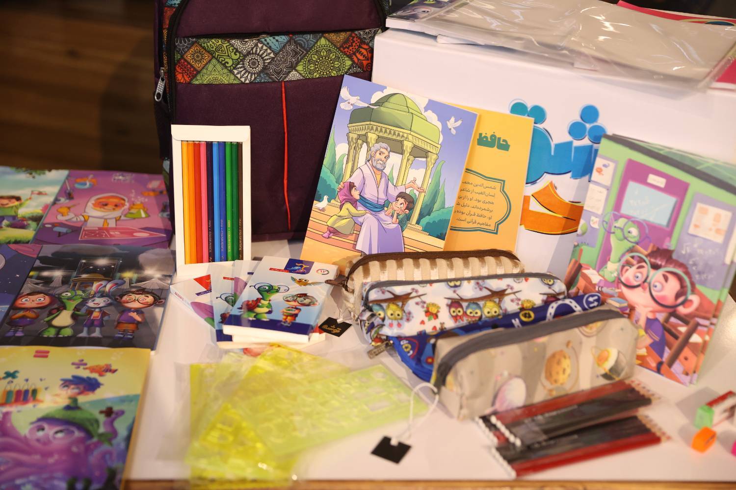 آغاز ششمین مرحله پویش مشق احسان؛ اهدای ۳۰۰ هزار بسته نوشت‌افزار به دانش‌آموزان مناطق محروم توسط ستاد اجرایی فرمان امام(ره)