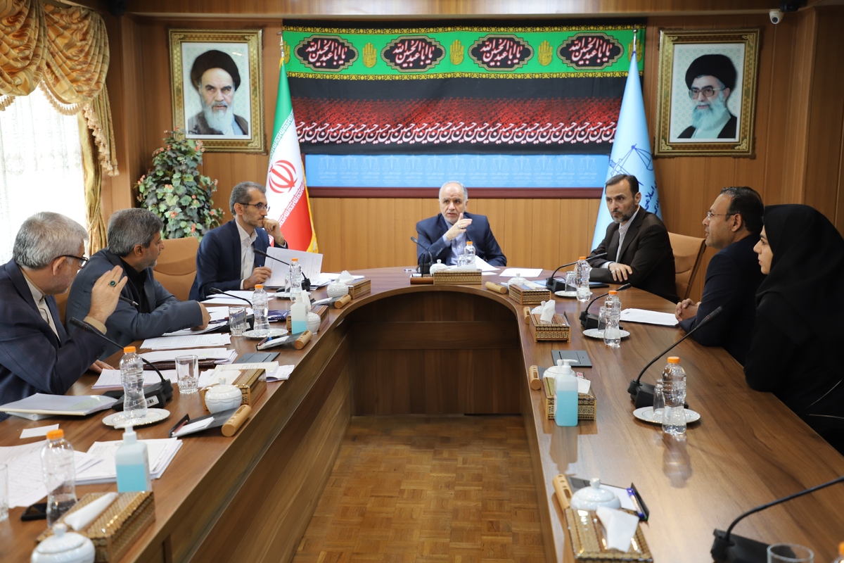 ملاقات مردمی وزیر دادگستری به‌مناسبت هفته دولت برگزار شد