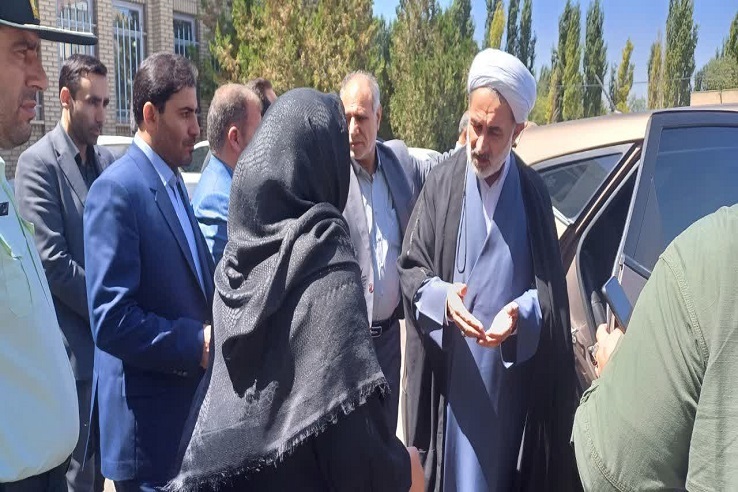 رئیس و دادستان جدید حوزه قضایی خلخال معرفی شدند/ رئیس کل دادگستری اردبیل: توان توجه به امر پیشگیری از وقوع جرم اصلی‌ترین موضوع سند تحول قضایی است