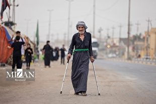 اینفوگرافیک | افراد مسن در پیاده‌روی اربعین باید به چه نکاتی توجه کنند؟