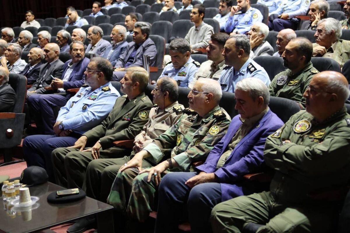 آیین گرامیداشت عملیات «کمان ۹۹» برگزار شد/  امیر سرتیپ حاتمی: اقتدار امروز کشور را مدیون شهدا هستیم