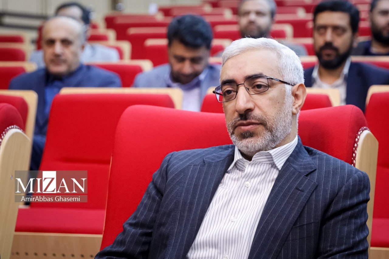 معاون منابع انسانی قوه قضاییه: برای جلوگیری از زیان بیشتر در معاملات بورسی به سراغ حرفه‌ای و متخصص کردن قضات حرکت کردیم