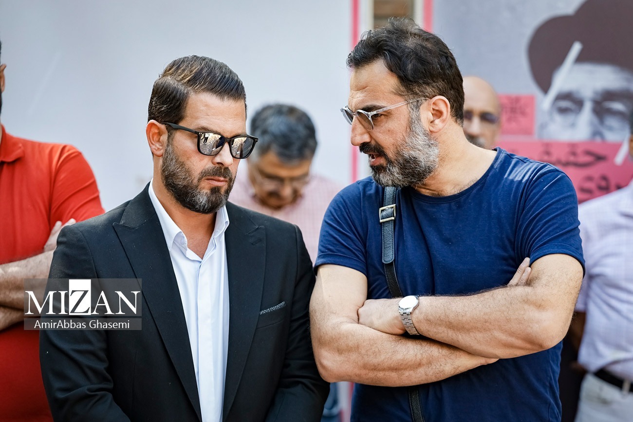 بدرقه فردوس کاویانی به سمت خانه ابدی بدرقه فردوس کاویانی به سمت خانه ابدی