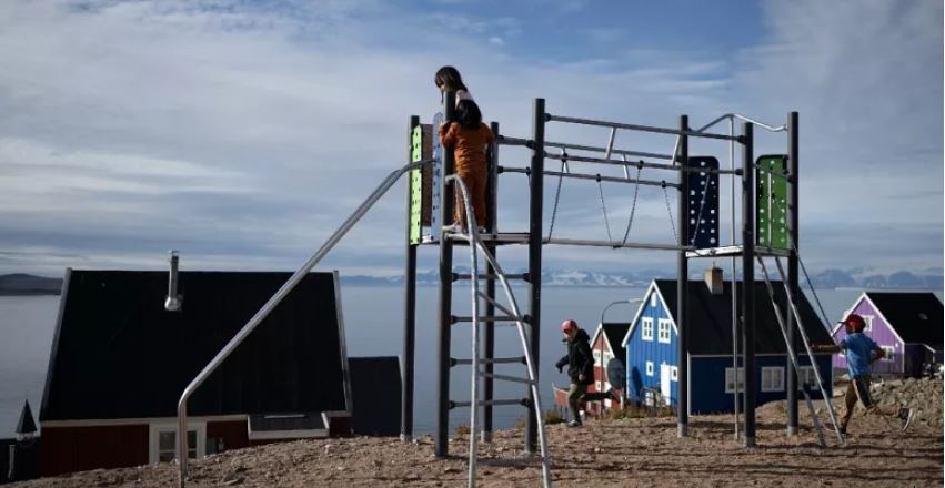 شکایت زنان بومی گرینلند از دانمارک بر سر جلوگیری اجباری از بارداری شکایت زنان بومی گرینلند از دانمارک بر سر جلوگیری اجباری از بارداری