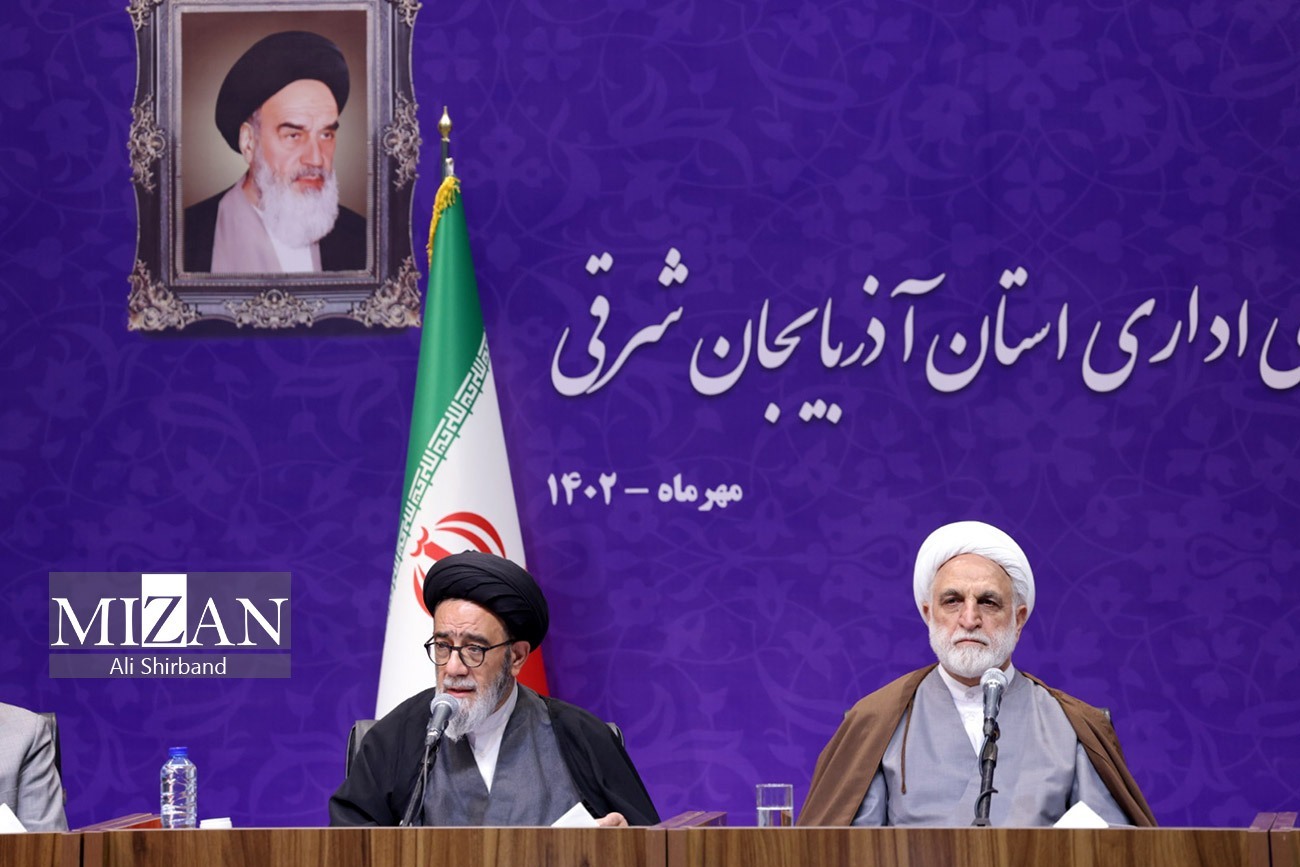 آیین واگذاری بیش از ۶ هزار سند شهرک‌های صنعتی و واحد‌های تولیدی استان آذربایجان شرقی برگزار شد/ رئیس قوه قضاییه در جمع دانشجویان دانشگاه تبریز: در بحث تخلفات و جرایم بانکی ابتدا به سراغ بانک‌ها رفته‌ایم