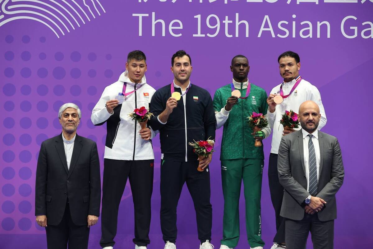 بازی‌های آسیایی هانگژو| روز سیزدهم با طلای گنج‌زاده در کاراته و تک نقره کشتی آزاد/ از ناکامی وزنه‌برداران تا پنجمی بسکتبال + عکس