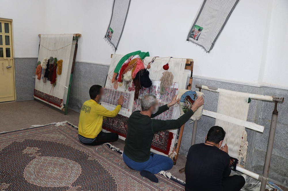 حرفه‌آموزی زندانیان از سیاست‌های مهم دستگاه قضا/ اشتغال بیش از ۱۴۰۰ مددجو در زندان‌های مازندران