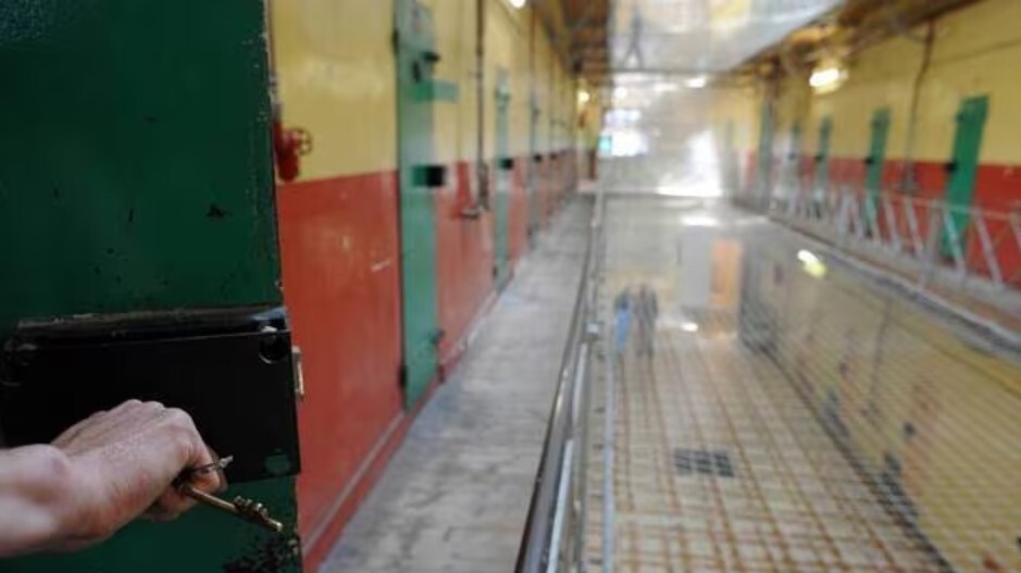 بحران در زندان‌های فرانسه؛ ازدحام در سلول‌های مرگ